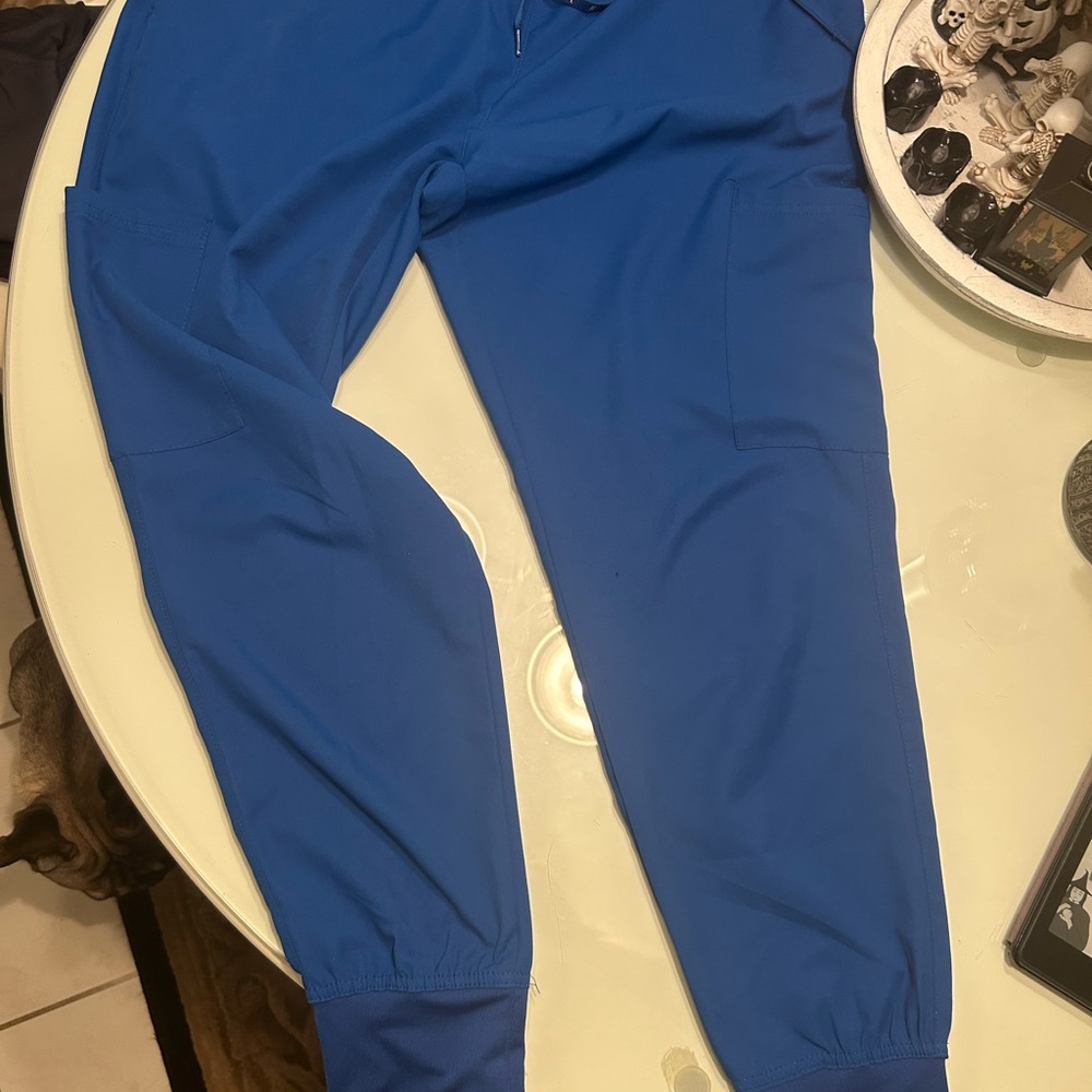 Set of Four Jogger Scrub Pants in Black, Gray, Blue, and Navy med couture - Picture 8 of 12